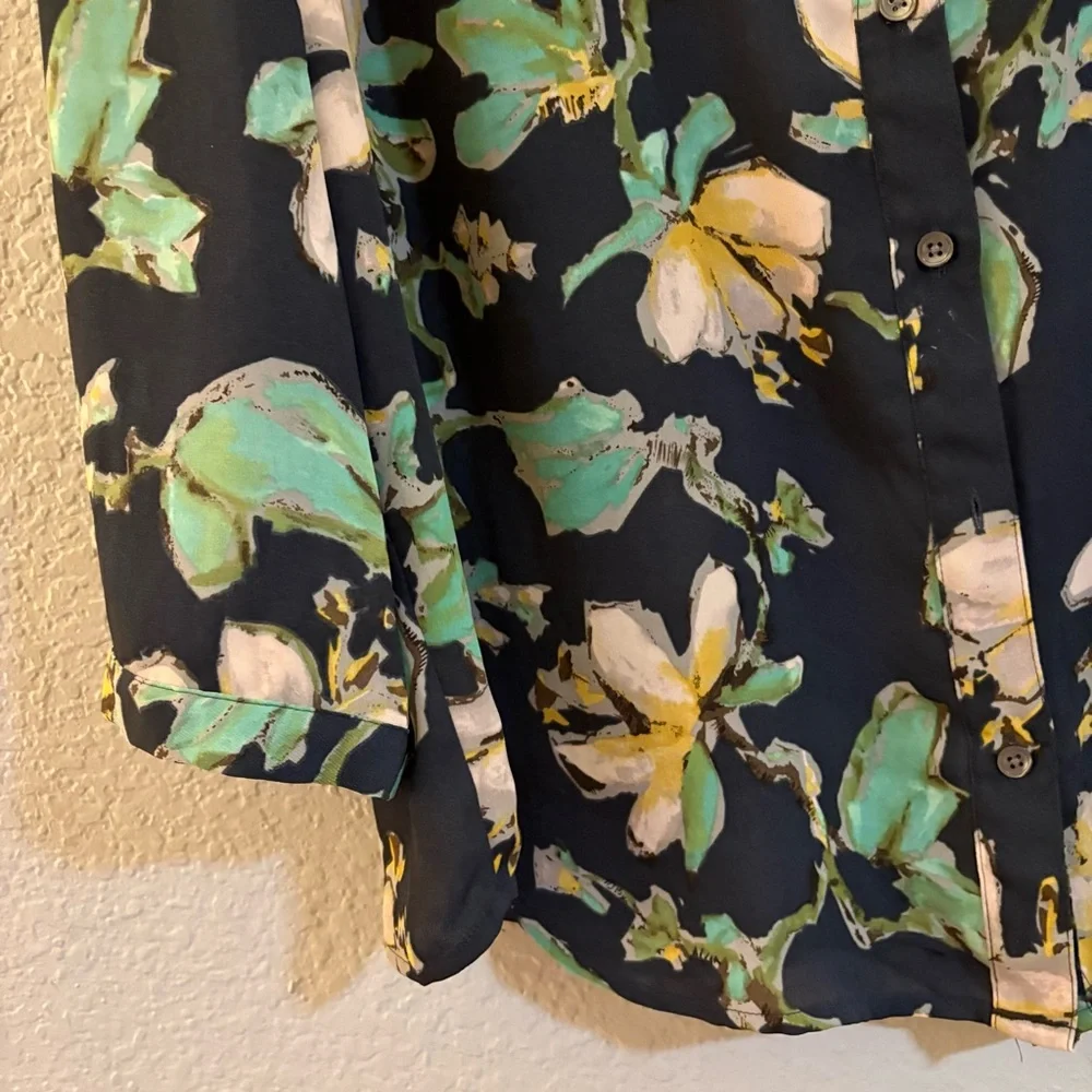Lands End Multicolor Print Blouse Size 16W - Picture 2 of 9